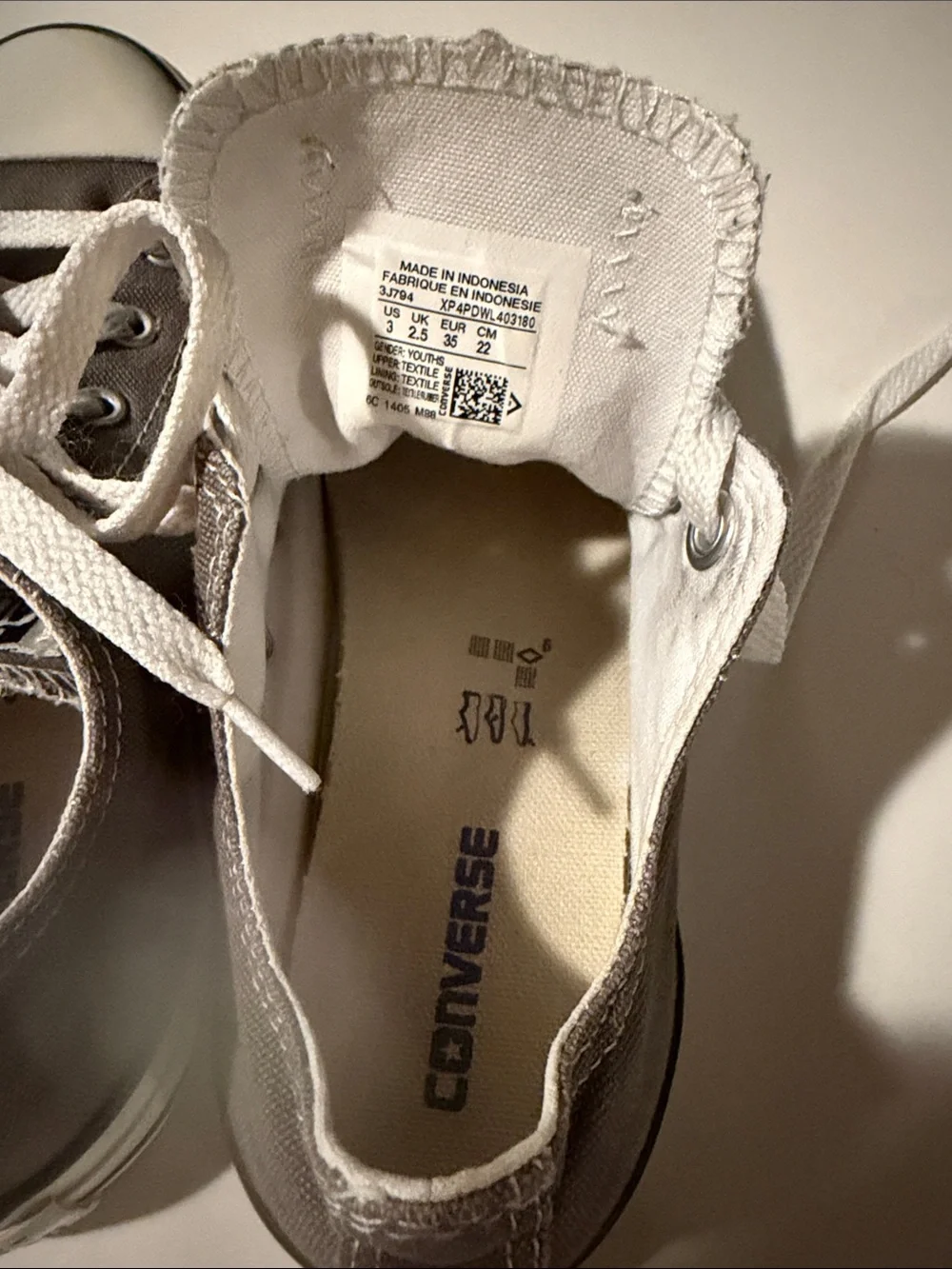 Converse Kids Low-Top Canvas Sneakers in Gray